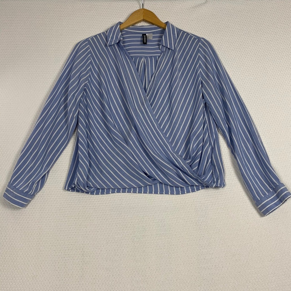 HM Divided Women 12 Blue White Striped Surplice Faux Wrap Front Blouse 0735763 9